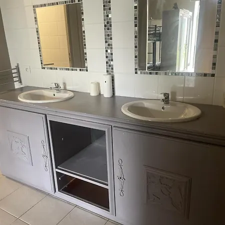 Ostello Dortoir De 12lits *